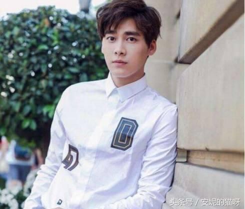 李易峰2017消失一整年,原来是为了筹备这两部