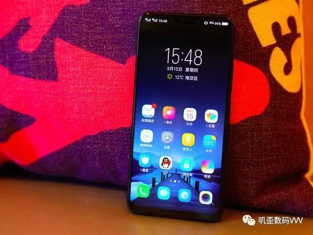 vivo X20与OPPO R15正式发布,真的要秒杀iPh