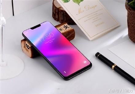 外观模仿小米,命名撞车华为,售价不过千元