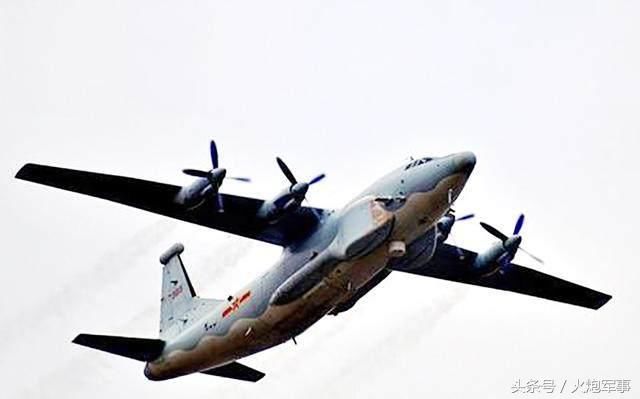 万人哀悼:贵州坠机烈士 祖国和人民不会忘记你