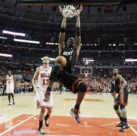 回顾经典:2011年热火VS公牛G1 詹韦大战罗斯