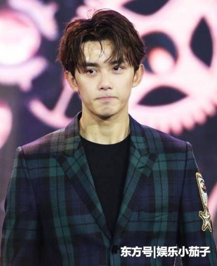 这几位男星的十八岁照片太帅了,网友:谢霆锋的