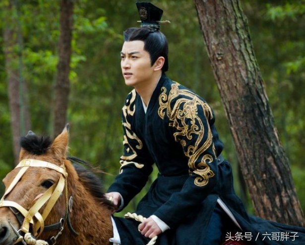 陈晓出道与刘德华合作,曾是赵丽颖绯闻男友,表