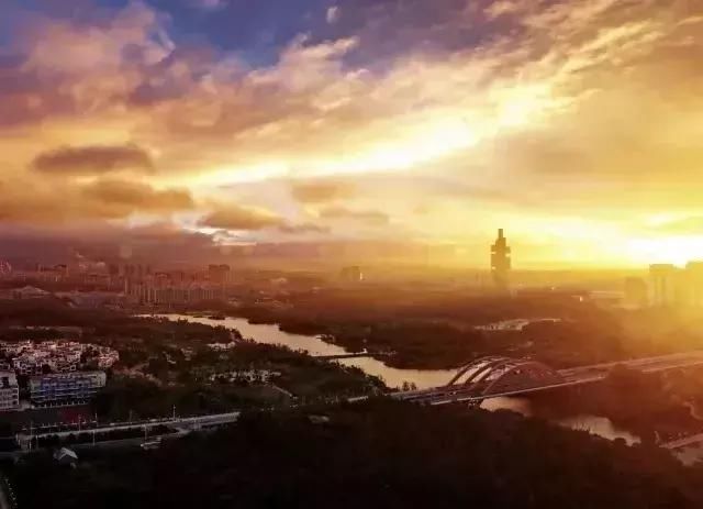 昆仑决年终盛典落户观山湖区!豪华阵容堪称搏