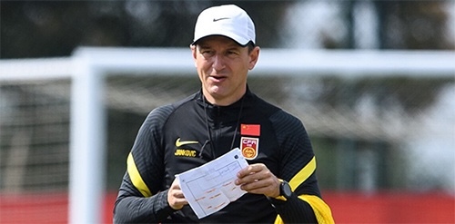 官宣:U23主帅扬科维奇正式担任中国男足主教练 官宣:U23主帅扬科维奇正式担任中国男足主教练