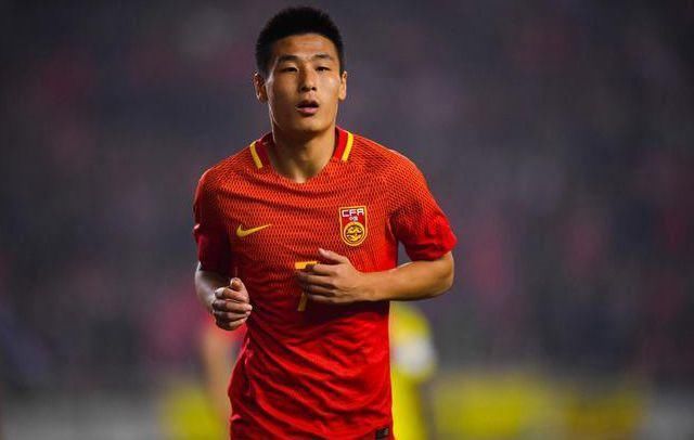 对比威尔士一战!国足战缅甸首发变动9人,武磊