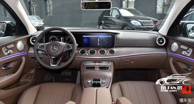 仅有两万差距 奔驰E200L四驱和E300L时尚该