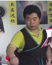 法学硕士辞职回乡创业,靠卖臭豆腐,如今全国有