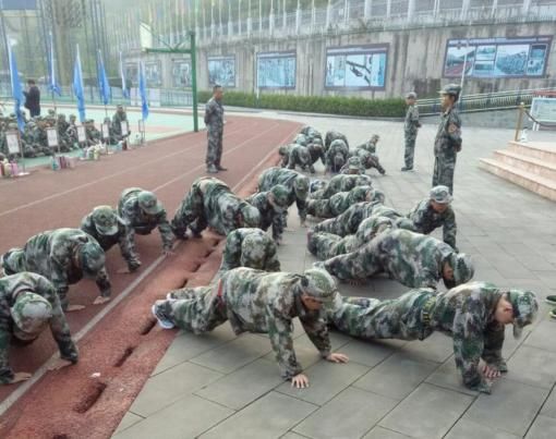 学会生活 感悟成长 万州上海小学学生参加综合
