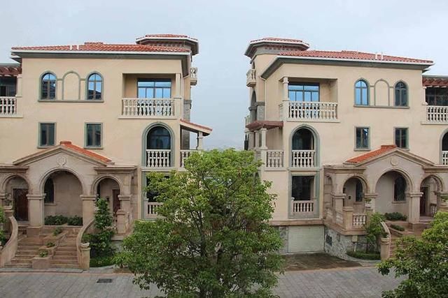 没住人的小区一楼要算入公摊吗?听房产专家介