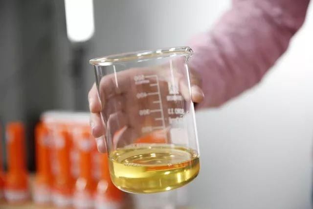 车子越开越没力,并不是发动机衰老,很可能是它