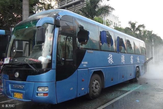 四川到西藏旅游,自驾游和跟团对比,哪个好?