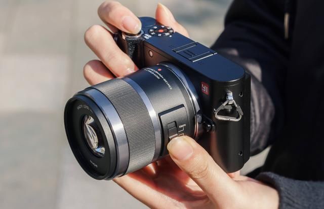 手机拍照想超越微单,想都别想