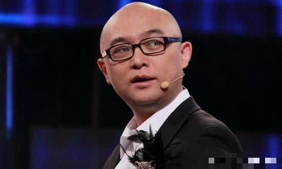 明星主持人年薪多少钱?何炅谢娜年入千万,最少