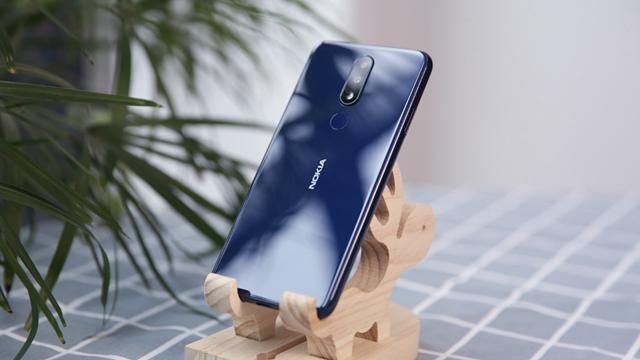 诺基亚X5怎么样?诺基亚X5拆机图解评测