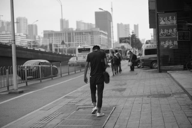 因为爱情!20岁大学生为解救女友卧底传销窝点4天 因为爱情!20岁大学生为解救女友卧底传销窝点4天