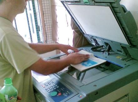 大学生创业开复印店,一年从100万到500万