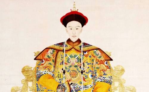 光绪帝爱新觉罗·载湉是一位悲情皇帝,他因为慈禧太后的扶持而上位,但
