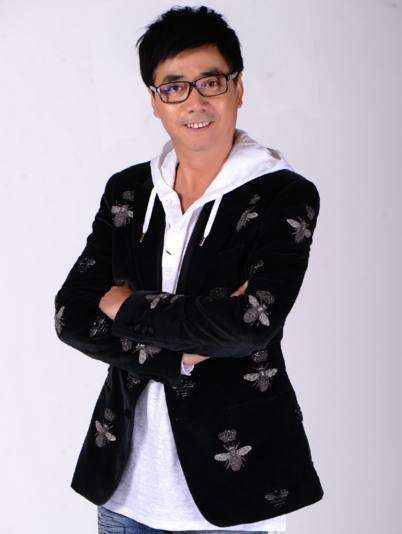 第四名:范明,在《武林外传》中饰演邢捕头/邢育森,曾经在剧中的他有点