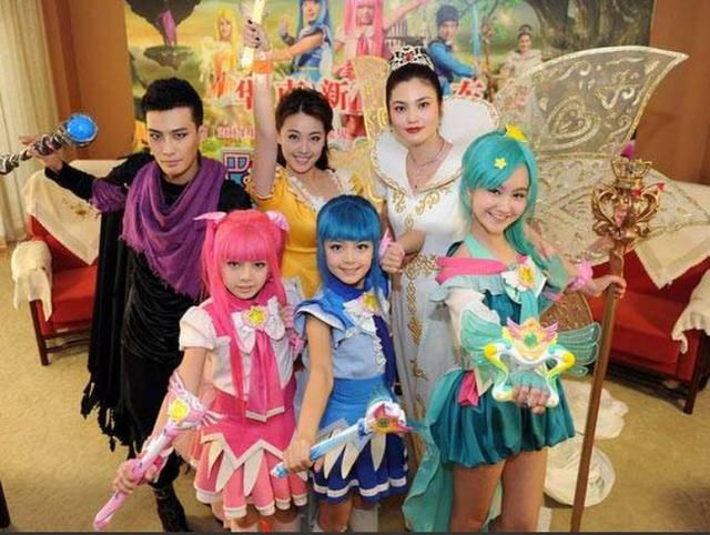 出生于02年的女孩,小小年纪演技精湛,和张嘉译