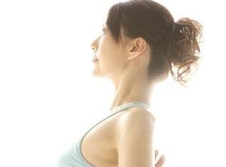 20岁就得了颈椎病,还好听了邻居李大爷的方法