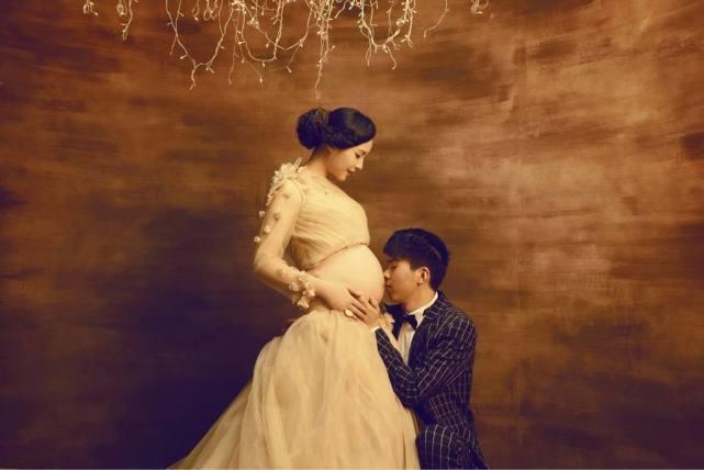 2,怕准爸爸惹准妈妈生气