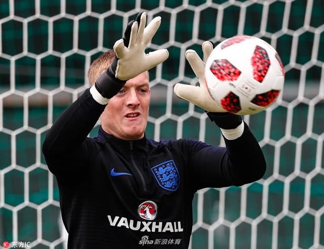 世界杯8强战最后2场,英格兰克罗地亚谁能晋级