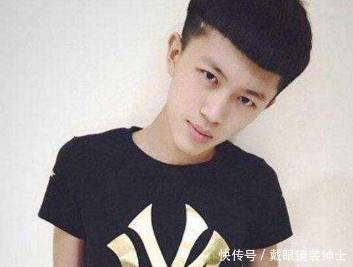 会摇一哥牌牌琦旧照曝光,哎呦我的天,见过丑没