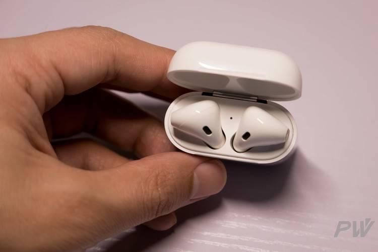 现在的分体式无线耳机都是垃圾,苹果也不例外