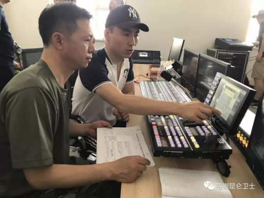 直击“国际军事比赛—2017”:奔跑在赛场上的“草根”兵族视频导播队 直击“国际军事比赛—2017”:奔跑在赛场上的“草根”兵族视频导播队