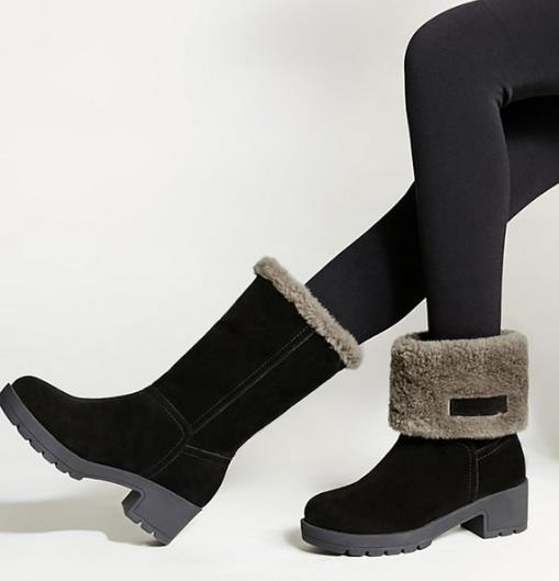 冬季最流行打造大长腿的弹力银丝袜子鞋搭配(