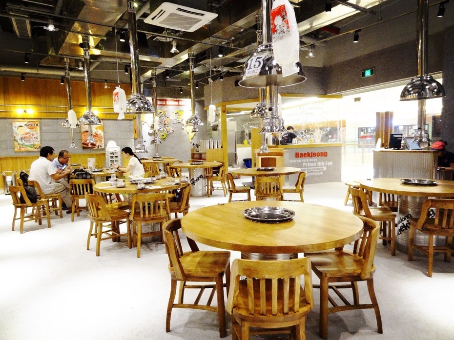 韩国姜虎东白丁烤肉爆红中国的秘密!花万里餐