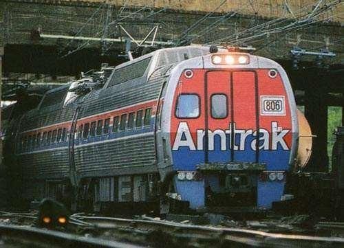美国火车颠簸不堪,为什么不发展高铁呢?今天可