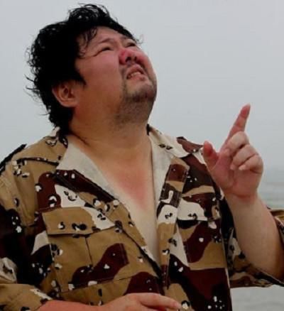 在电影里追打黄渤,被称台湾综艺大哥,事业达到