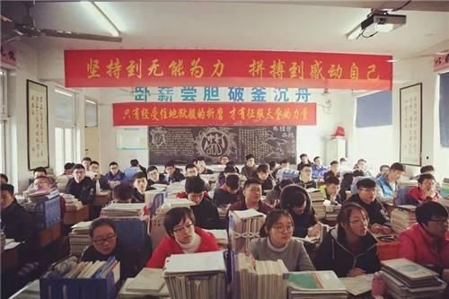 高考生进入大学后,退学重新参加高考!考生:这不