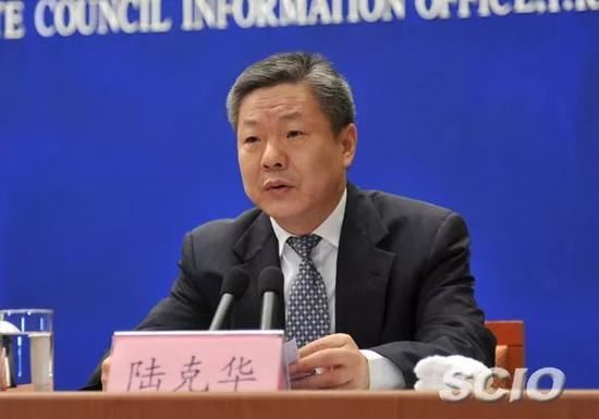 重庆领导4天内4进4出 今年13名省部级已变动