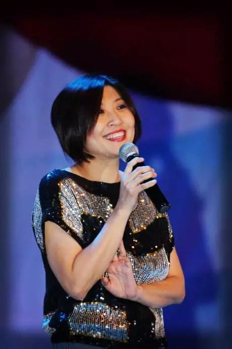 《记忆》张蔷 李晓东 一杯敬明天一杯敬过往