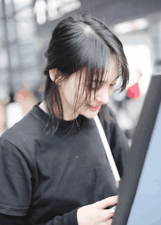 女明星男人装上性感无比, 有的人却一直不肯拍