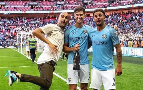 城强势胜切尔西夺社区盾杯,瓜迪奥拉冠军数已