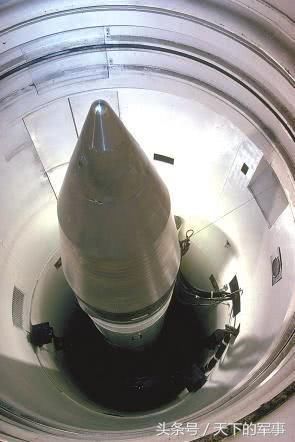 北约与华约的颠峰时期对比,兵力540万对650万