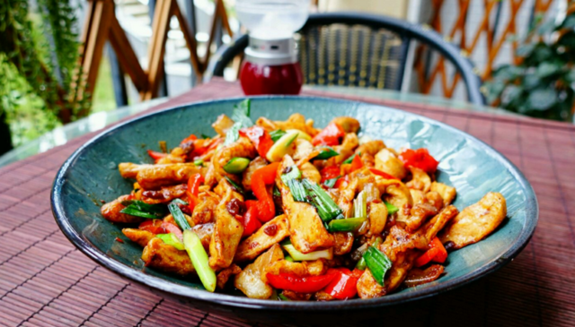 回锅肉加豆干 t0182cf444bfe39097e.bmp?size=640x365+data-load=1+style=margin:+0px+auto;+padding:+0px;+border:+0px;+display:+block;+min-width:+50%;+max-width:+700px;+height:+393.641px;+visibility:+visible;