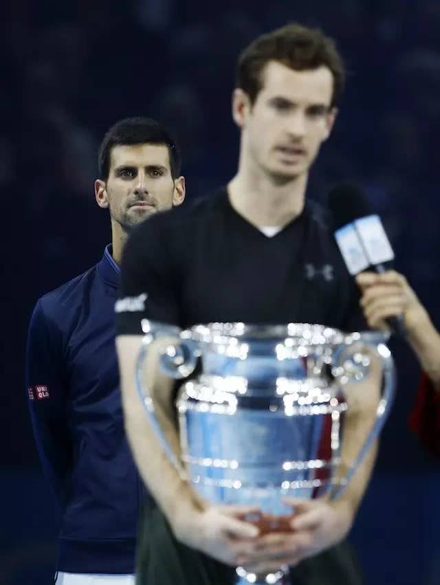 年收入不到5000万镑,英国年度最佳评选,妻子都