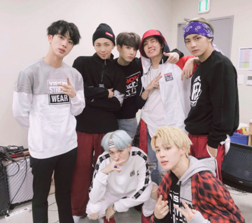 EXO伯贤如何4个月就出道?南韩经纪公司选秀