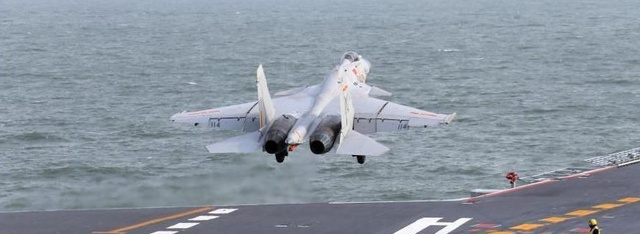 乌克兰绝密航母技术已给中国,歼15战机起飞方