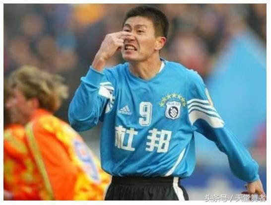 中国足球名将:李惠堂世界球王,孙继海亚洲球王