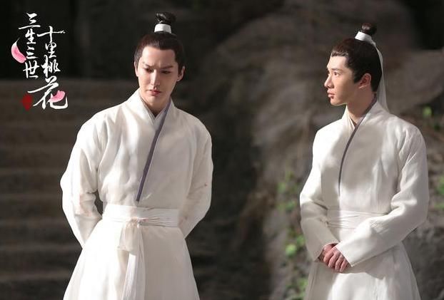 张云龙火了,迪丽热巴火了,今年杨幂开大手笔三