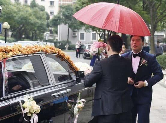 中国足球队1到15号现役队员座驾,开的都是豪车