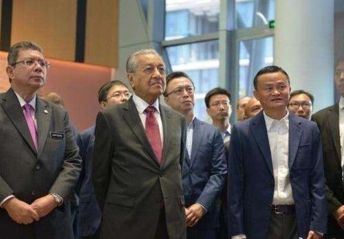 阿里巴巴每天遭受三亿次黑客攻击,可为什么在