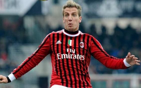 58同城中甲:青岛引意甲锋霸 巴乙前锋赴黑龙江