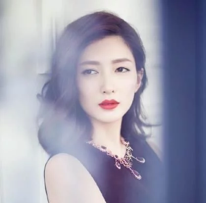 最有公主气质的三大星座女 公认的万人迷 ​